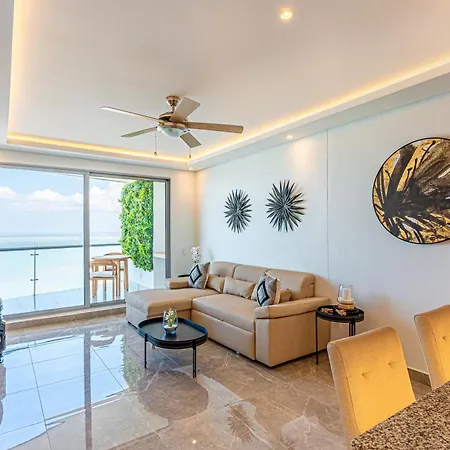 Dreams Luxury Oceanfront Wpool 4 *