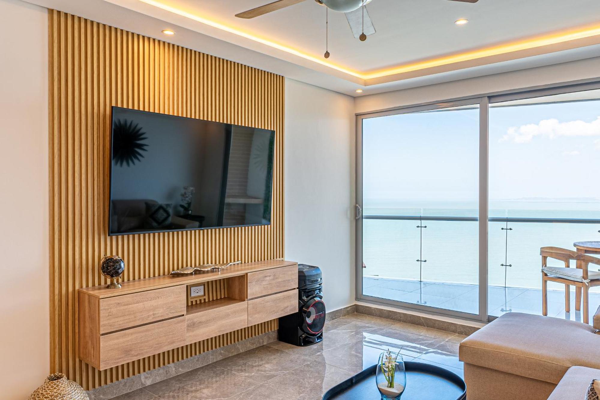 Dreams Luxury Oceanfront Wpool 4 Apartment